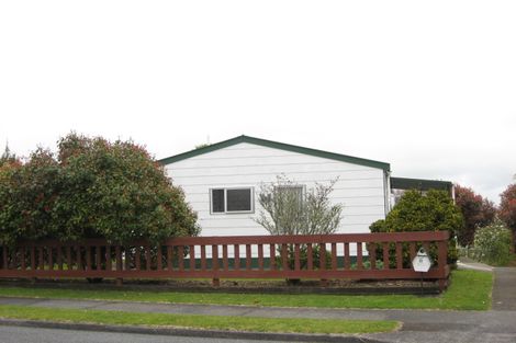 Photo of property in 67 Manu Crescent, Upper Vogeltown, New Plymouth, 4310