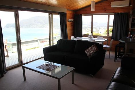 Photo of property in 1a Tirinui Crescent, Tairua, 3508