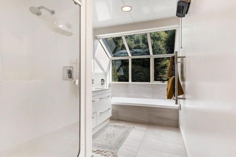 Photo of property in 1 Arawata Terrace, Fernhill, Queenstown, 9300