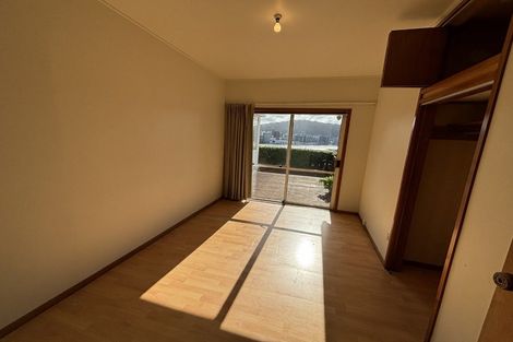 Photo of property in 53 Hawker Street, Mount Victoria, Wellington, 6011