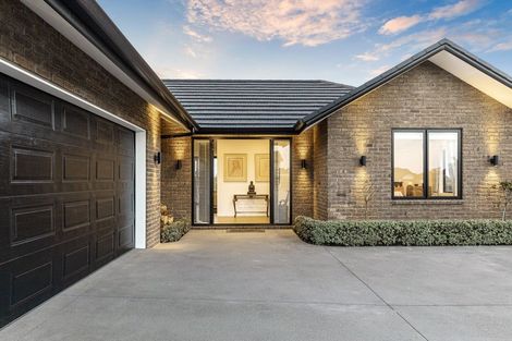 Photo of property in 27 Church View Road, Waiau Pa, Pukekohe, 2679