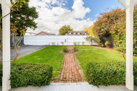 Photo of property in 70 Linton Street, West End, Palmerston North, 4410