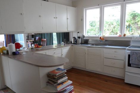 Photo of property in 6 Canterbury Street, Karori, Wellington, 6012