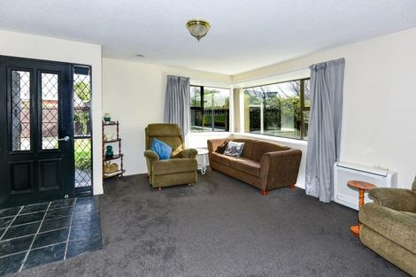 Photo of property in 2/19 Arkwright Place, Halswell, Christchurch, 8025