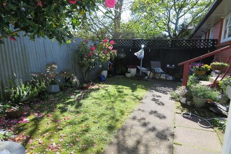 Photo of property in 2/30 Wilford Street, Wallaceville, Upper Hutt, 5018