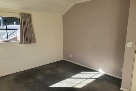 Photo of property in 16a Parsons Glen, Karori, Wellington, 6012