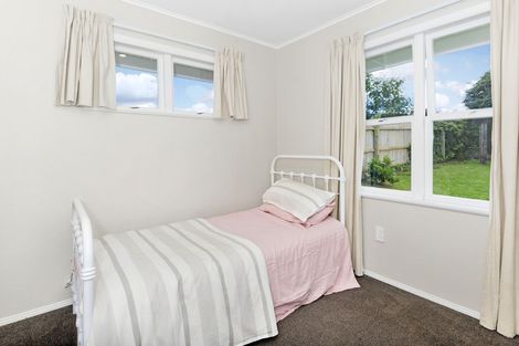 Photo of property in 13 Orchard Rise, Rosehill, Papakura, 2113