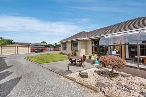 Photo of property in 32 Martbern Crescent, Bishopdale, Christchurch, 8053