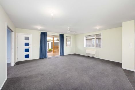Photo of property in 24 Shortland Street, Wainoni, Christchurch, 8061