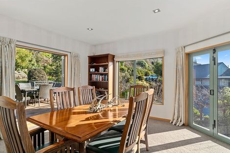 Photo of property in 15 Morrows Mead, Wanaka, 9305