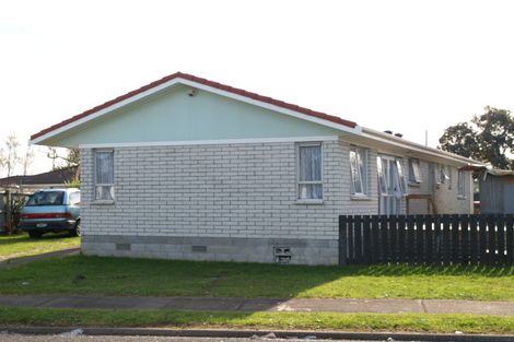 Photo of property in 54 Cottingham Crescent, Mangere East, Auckland, 2024