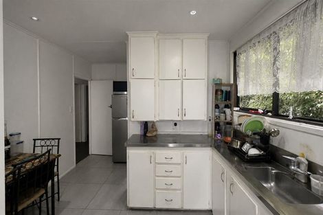 Photo of property in 13 Mclean Avenue, Papatoetoe, Auckland, 2025