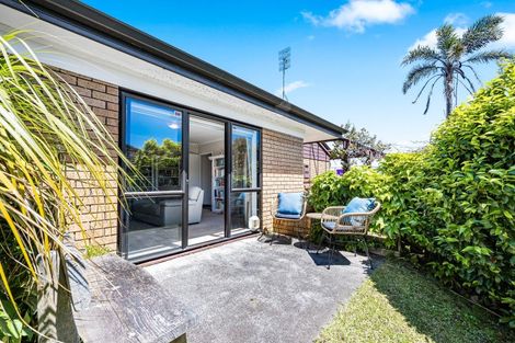 Photo of property in 3a Rimu Road, Mangere Bridge, Auckland, 2022