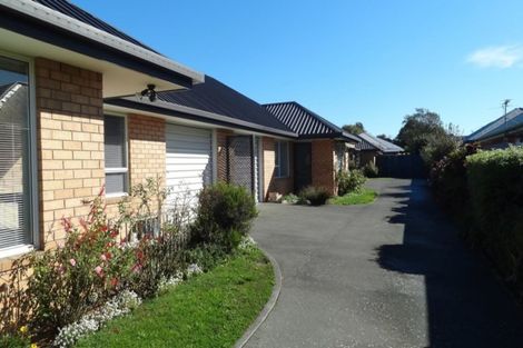 Photo of property in 1 Middlepark Road, Sockburn, Christchurch, 8042