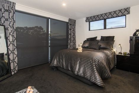Photo of property in 133 Lakes Boulevard, Pyes Pa, Tauranga, 3112