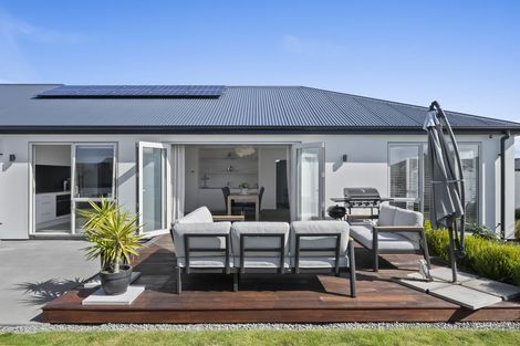 Photo of property in 10 Brooklands Street, Burwood, Christchurch, 8083