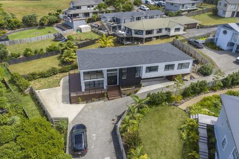Photo of property in 61 Landmark Terrace, Orewa, 0931