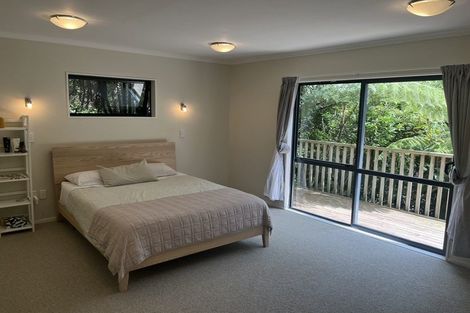 Photo of property in 7 Lowry Heights, Stokes Valley, Lower Hutt, 5019