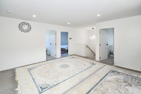 Photo of property in 22 Kirikiri Drive, Papakura, 2110