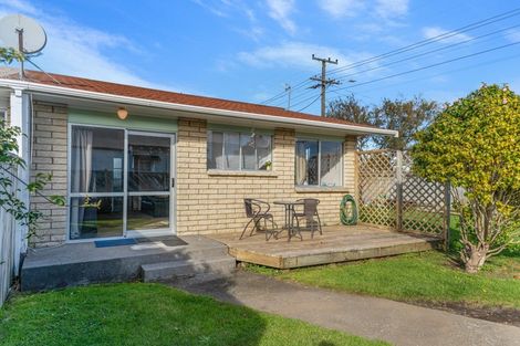Photo of property in 1/41 Doone Street, Lynmouth, New Plymouth, 4310