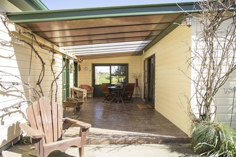 Photo of property in 2 Sussex Street, Weston, Oamaru, 9401