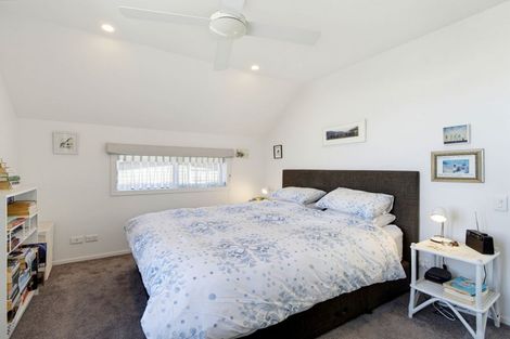 Photo of property in 10 Winchester Street, Lyttelton, 8082