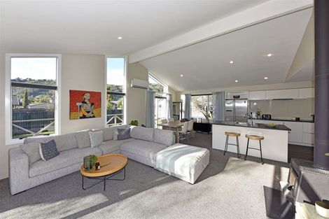 Photo of property in 3 Stedley Place, Heathcote Valley, Christchurch, 8022