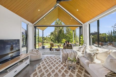 Photo of property in 49b Oceana Drive, Welcome Bay, Tauranga, 3175