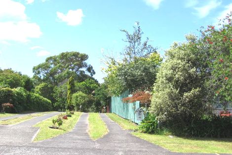 Photo of property in 21 Cockayne Crescent, Sunnynook, Auckland, 0620