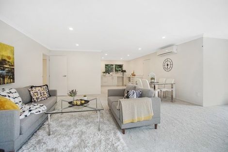 Photo of property in 16b Alexander Street, Cockle Bay, Auckland, 2014