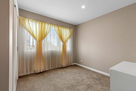 Photo of property in 126 Kervil Avenue, Te Atatu Peninsula, Auckland, 0610