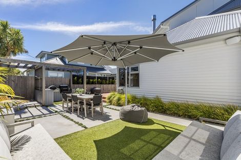 Photo of property in 75 Dundas Street, Seatoun, Wellington, 6022