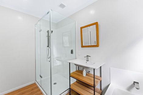 Photo of property in 3 Waiteitei Road, Wellsford, 0974