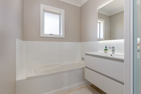 Photo of property in 18 Adams Lane, Springlands, Blenheim, 7201