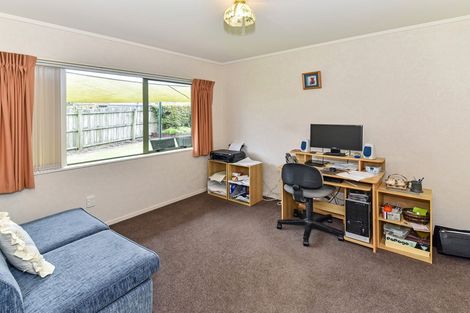 Photo of property in 21 Settlers Cove, Weymouth, Auckland, 2103