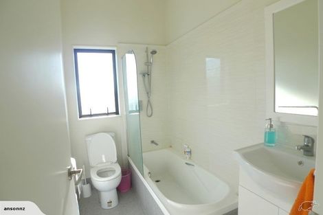 Photo of property in 5/11 Gordon Place, Newtown, Wellington, 6021
