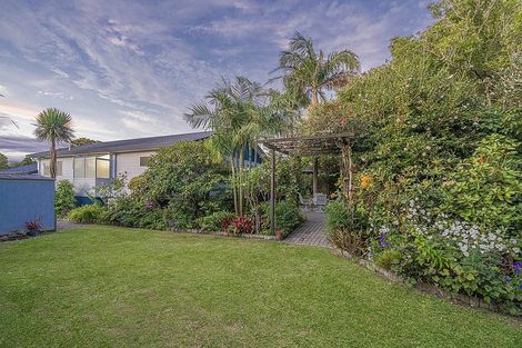 Photo of property in 12 Marina Way, Athenree, Katikati, 3177