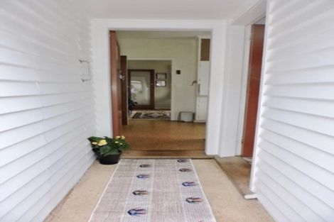 Photo of property in 31 Lyndhurst Road, Tawa, Wellington, 5028