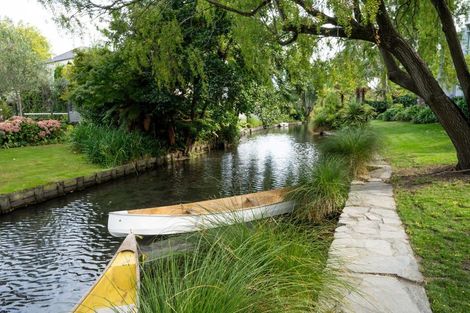 Photo of property in 100a Glandovey Road, Fendalton, Christchurch, 8052