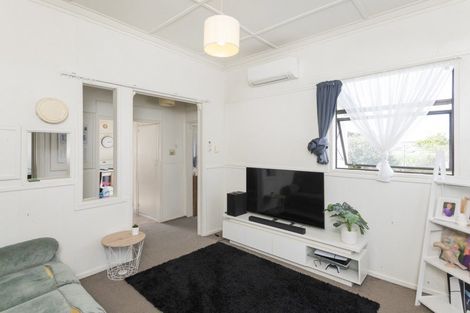 Photo of property in 8 Wellington Street, Te Hapara, Gisborne, 4010