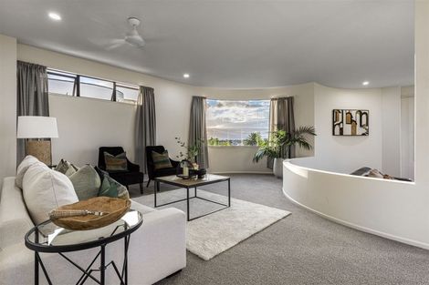 Photo of property in 26 Marellen Drive, Red Beach, 0932