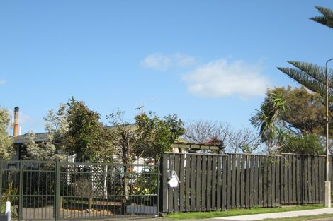 Photo of property in 2 Landscape Road, Coastlands, Whakatane, 3120