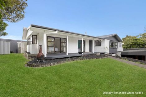 Photo of property in 12 Ash Place, Whalers Gate, New Plymouth, 4310