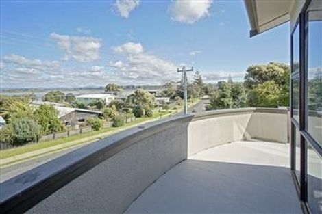 Photo of property in 575 Pukehina Parade, Pukehina, Te Puke, 3189