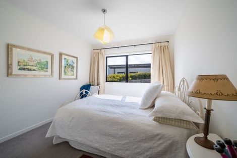 Photo of property in 285 Cannon Hill Crescent, Mount Pleasant, Christchurch, 8081