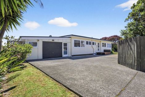Photo of property in 55a Springs Road, Parakai, 0830