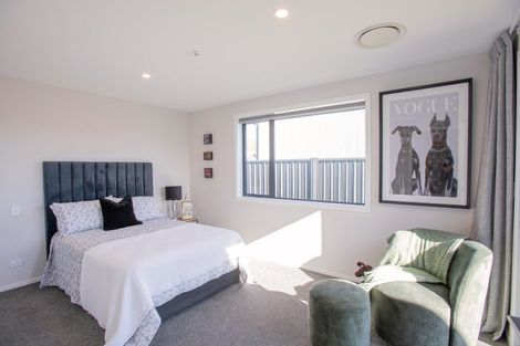 Photo of property in 18 Park Street, Winton, 9720