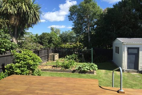 Photo of property in 73 Mcfaddens Road, St Albans, Christchurch, 8052