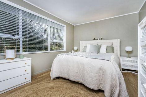 Photo of property in 1/348 Glenfield Road, Glenfield, Auckland, 0629