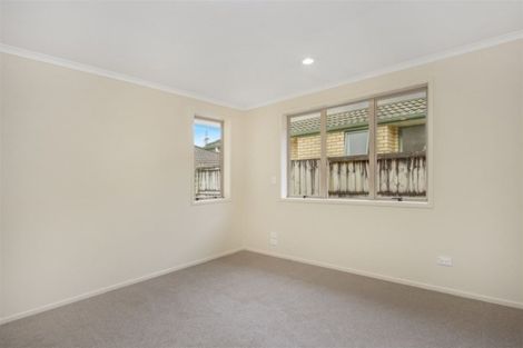 Photo of property in 6 Locksley Lane, Hamilton East, Hamilton, 3216